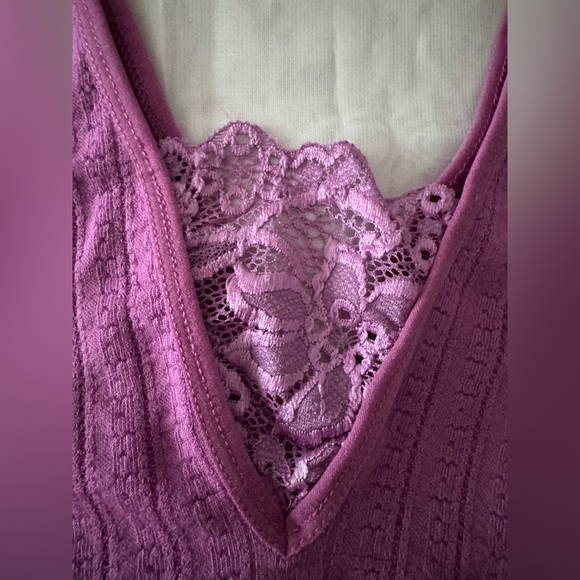 Anthropologie so lovely and feminine ruffle Lacey bra/bralette. NWT - Size S - Picture 2 of 5